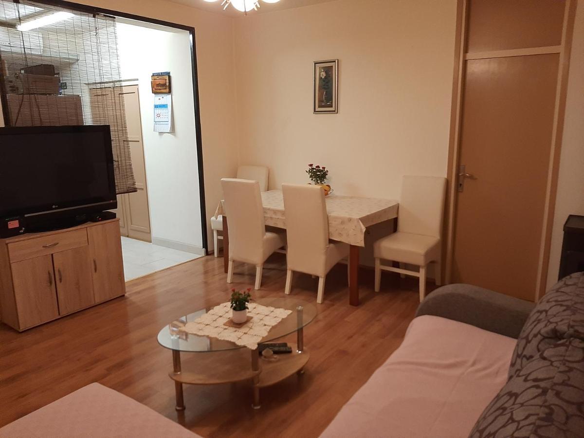 Apartment Mia روفينج المظهر الخارجي الصورة