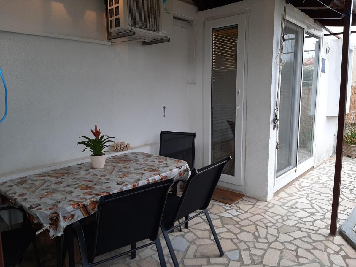 Apartment Mia روفينج المظهر الخارجي الصورة